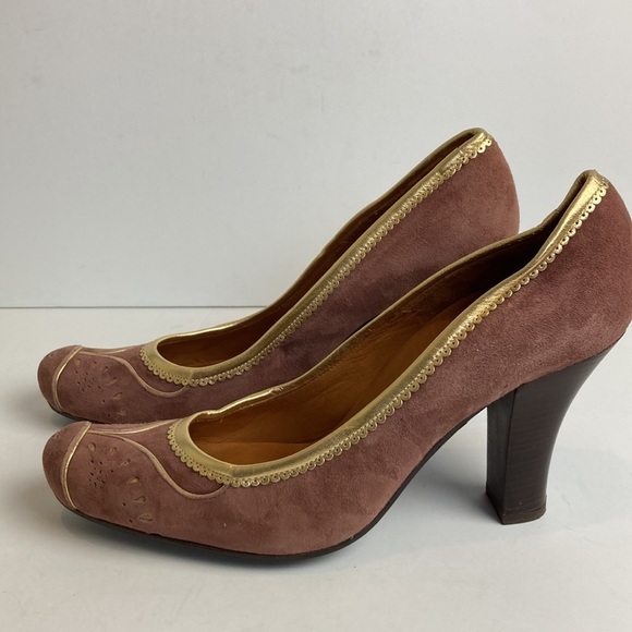Chie Mihara Suede Pumps Heels Cut-out Detail 38 1/2 Bollywood Pin-up Retro Party - Picture 4 of 16